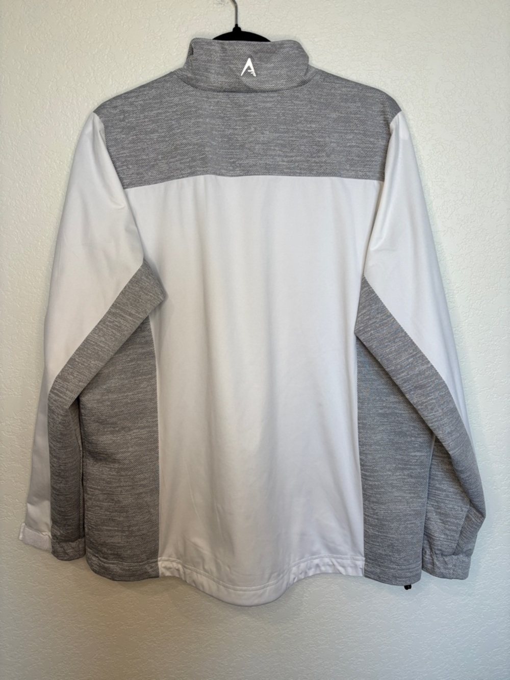 New York Yankees Women's White & Gray Zip-Up Jacket - Picture 5 of 7